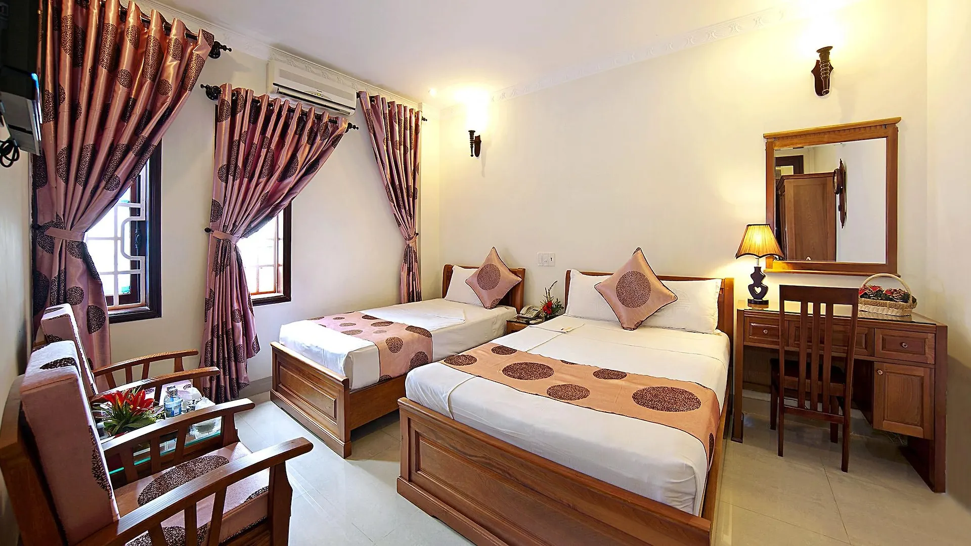 Dai Long Hotel Da Nang 2*,